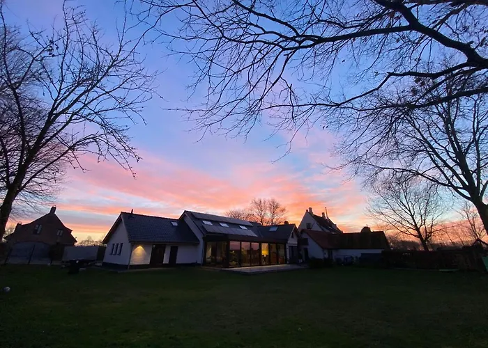 Damse Paveljoentje Comfort En Uitzicht In Damme